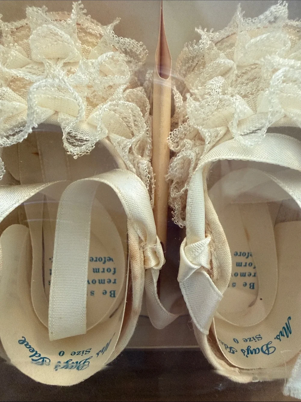 NWT Vintage 1960’s Mrs. Days Ideal Nany Shoe Co. Crib Shoes, size 0, baby/doll